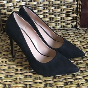 Call It Spring Black Faux Suede Pointed Pumps 8
